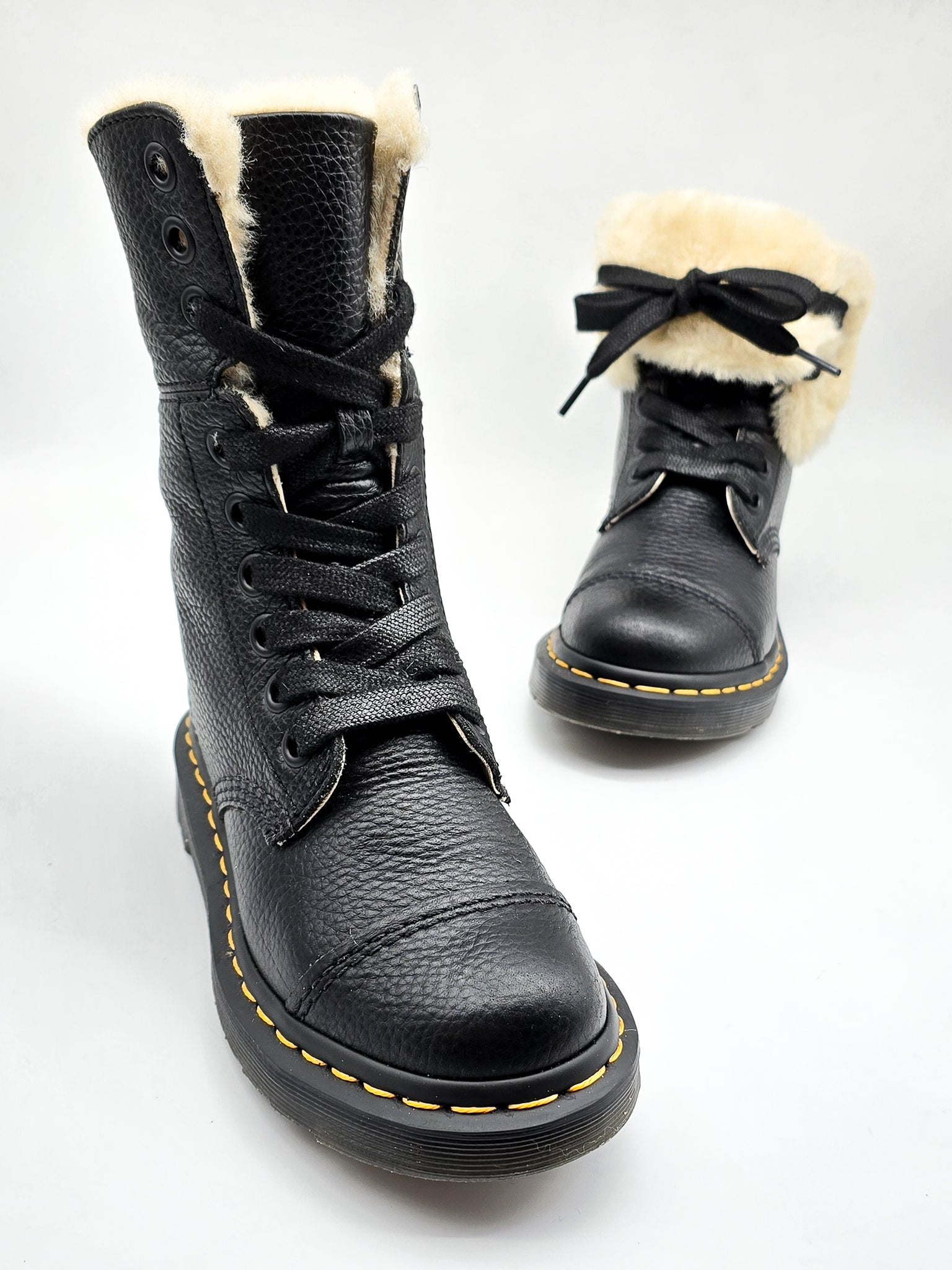 MARTENS AIMILITA TRIUMPH FL BLACK AUNT SALLY UK Pre-Loved