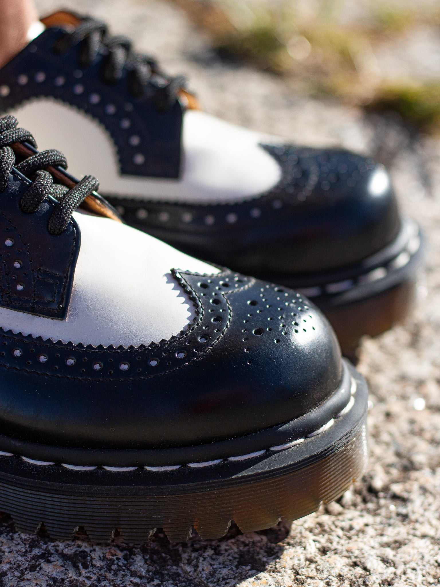 MARTENS 3989 BLACK WHITE – That Shoe Lady - Main Image