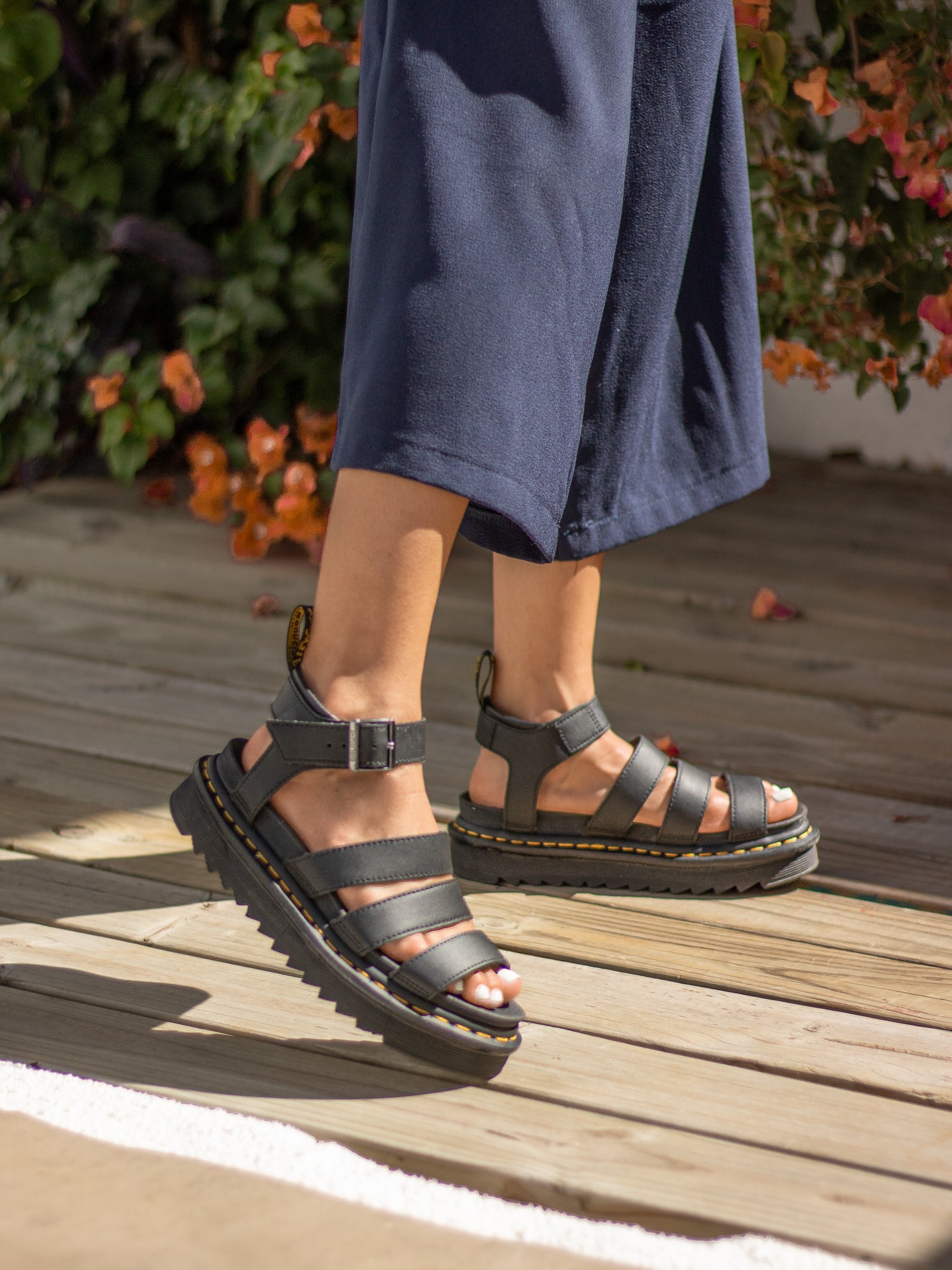 MARTENS BLAIRE BLACK HYDRO – That Shoe Lady - Main Image