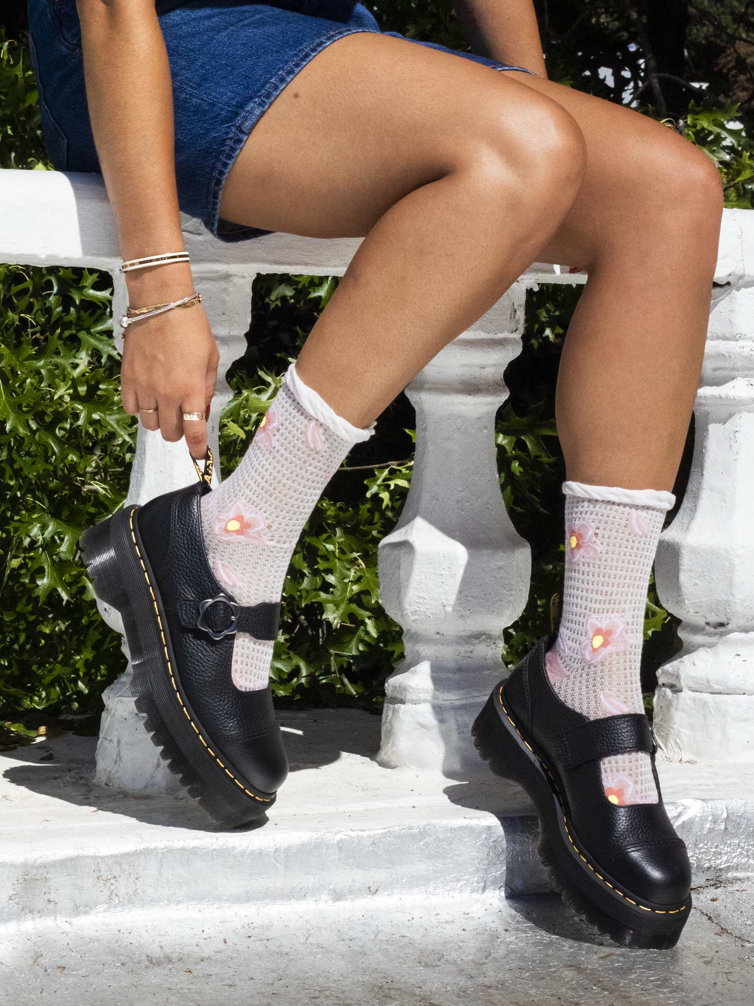 DR. MARTENS ADDINA FLOWER MARY JANE BLACK MILLED – That Shoe Lady