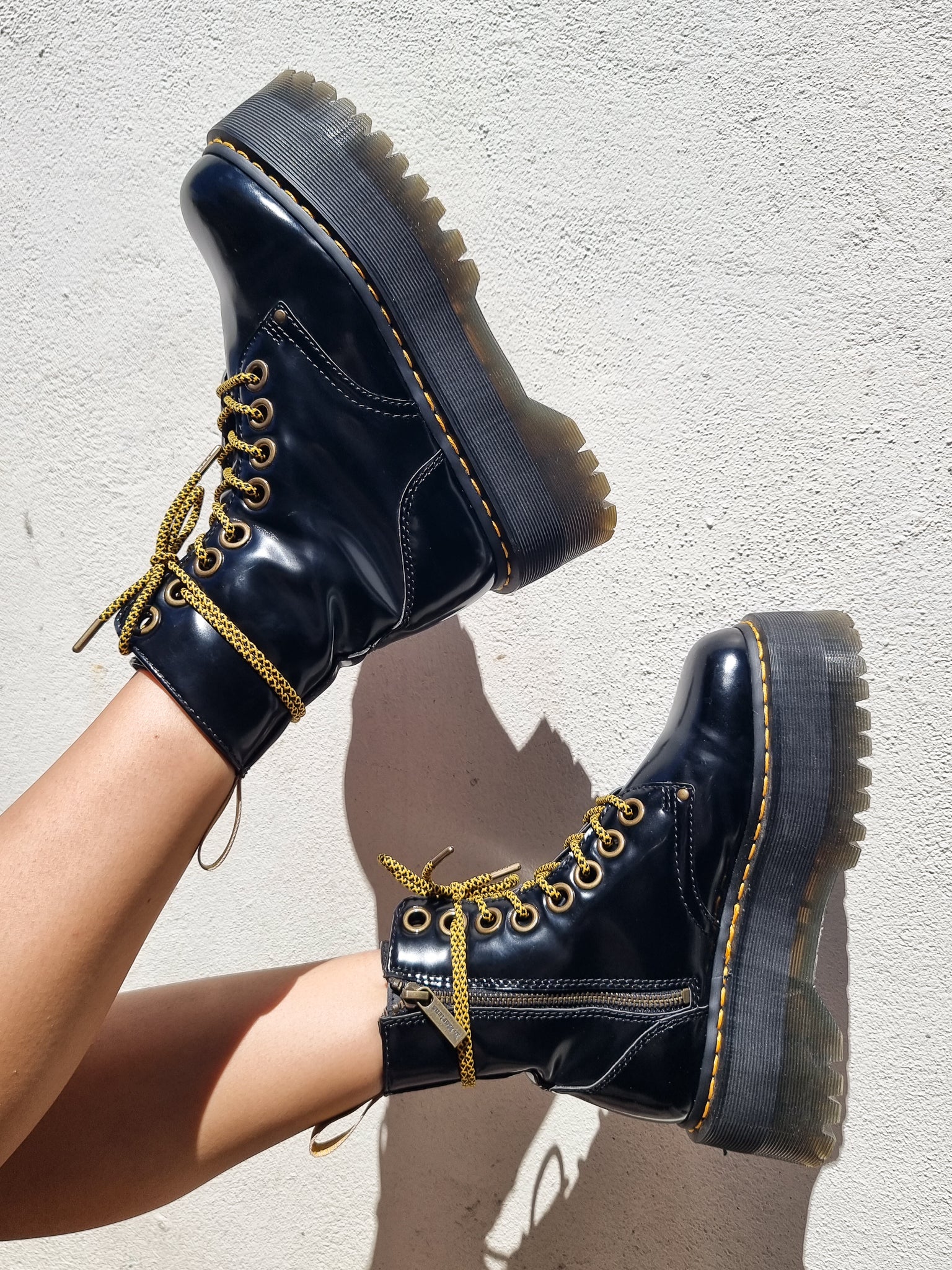 Disha Dr Martens Converse Disha Dr Martens Costa Rica MARTENS