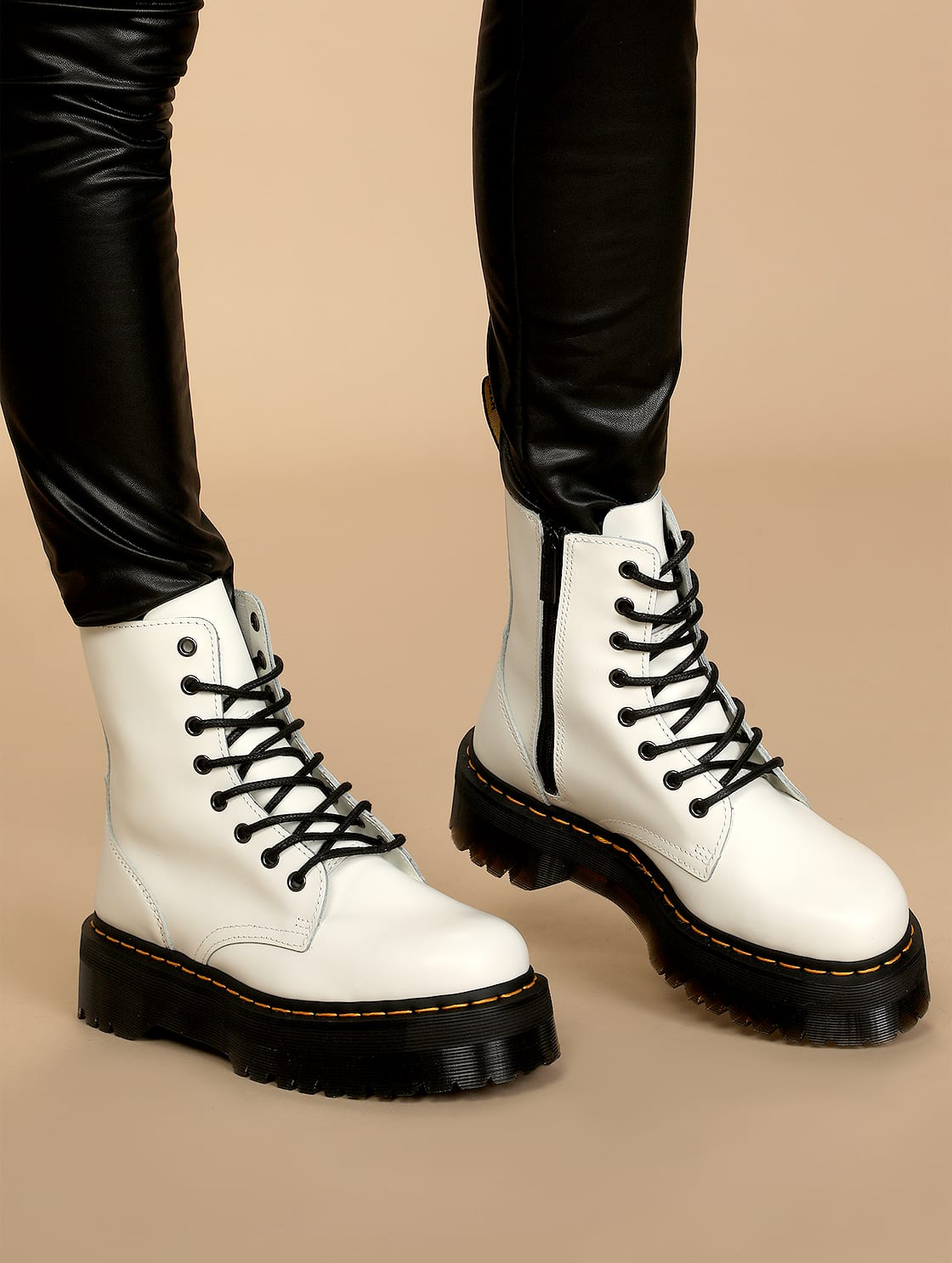 早い者勝ちdr.martens jadon white smooth DR. MARTENS JADON WHITE SMOOTH – That Shoe Lady