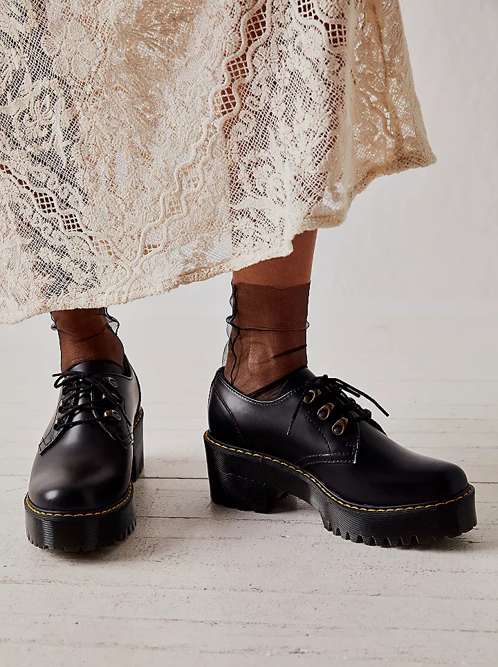 DR. MARTENS LEONA LO BLACK SMOOTH That Shoe Lady