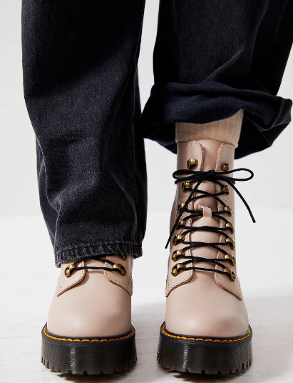 DR. MARTENS LEONA VINTAGE TAUPE That Shoe Lady