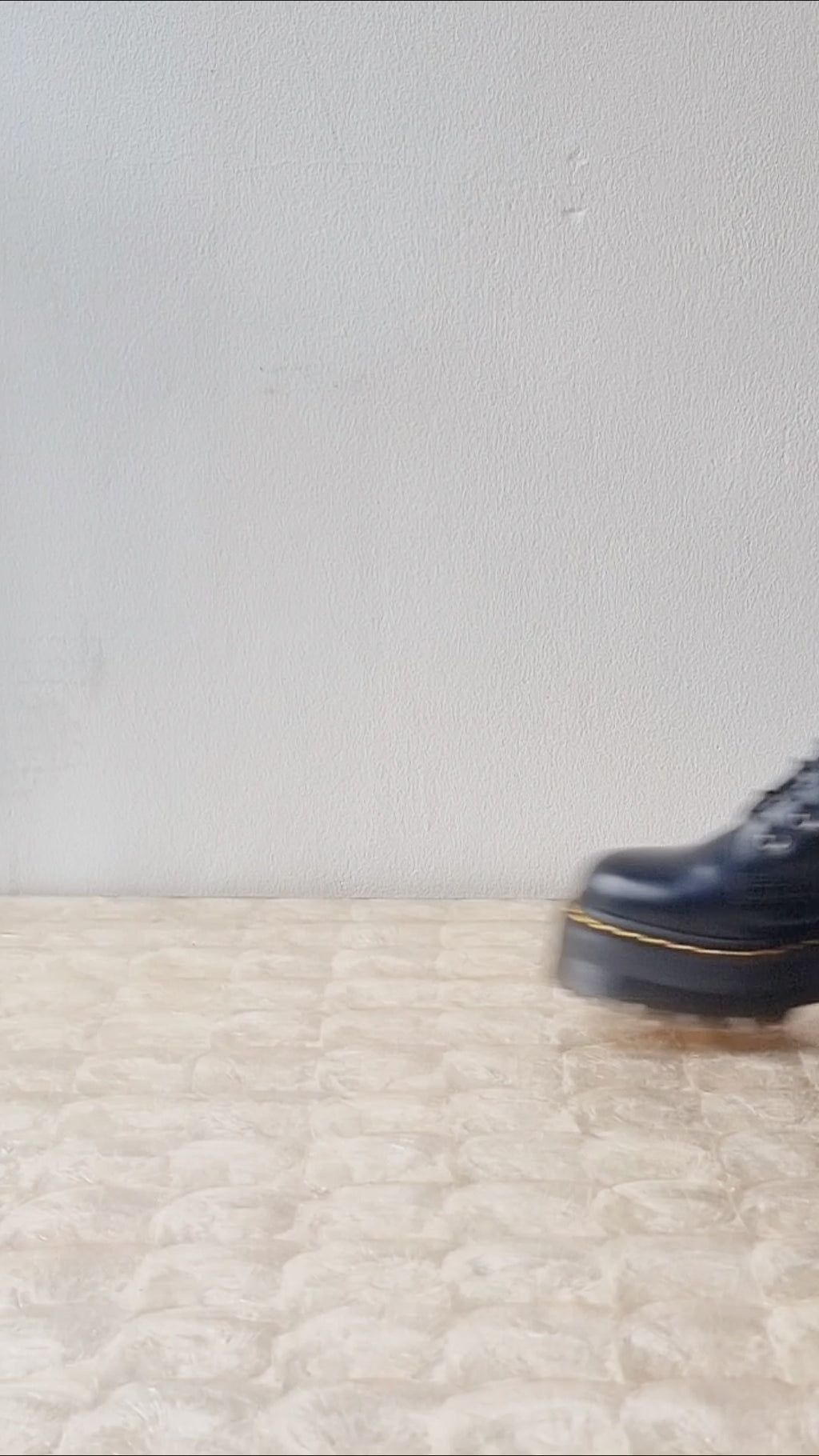 DR. MARTENS JADON BLACK SMOOTH – That Shoe Lady