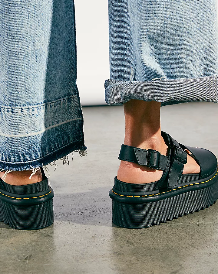 ★Dr.Martens★Voss Quad★大人気★ DR. MARTENS VOSS QUAD BLACK – That Shoe Lady