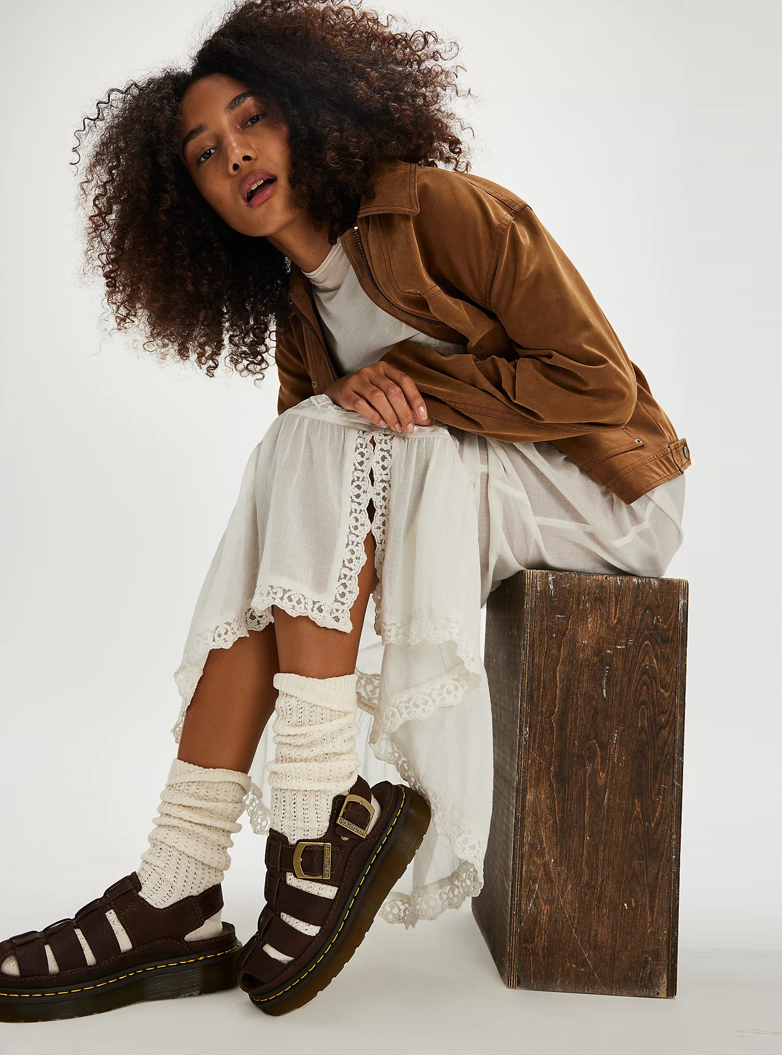 MARTENS WRENLIE BROWN – That Shoe Lady